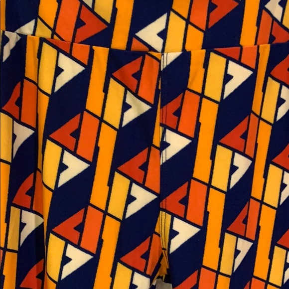LuLaRoe One Size Leggings - Picture 2 of 4